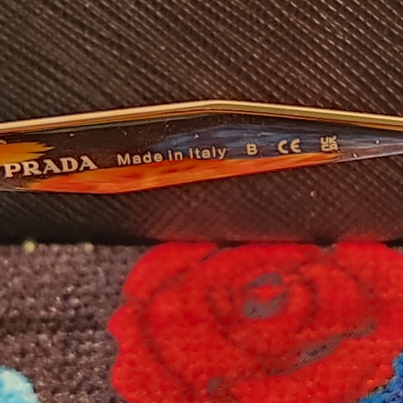 Prada Frames VPR02Z - Picture 7 of 8